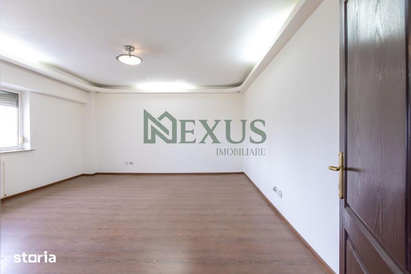 Apartament cu 3 camere în Cornișa
