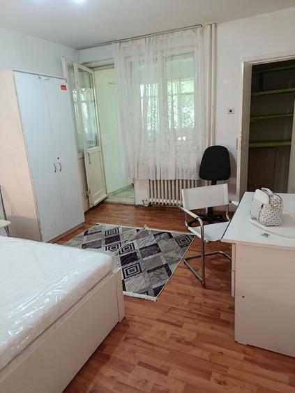 Apartament cu 1 camera - zona Podu Ros - vis a vis Dedeman - 9
