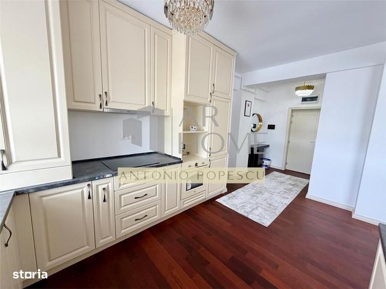 Apartament cu 4 camere, mobilat în Ultracentral