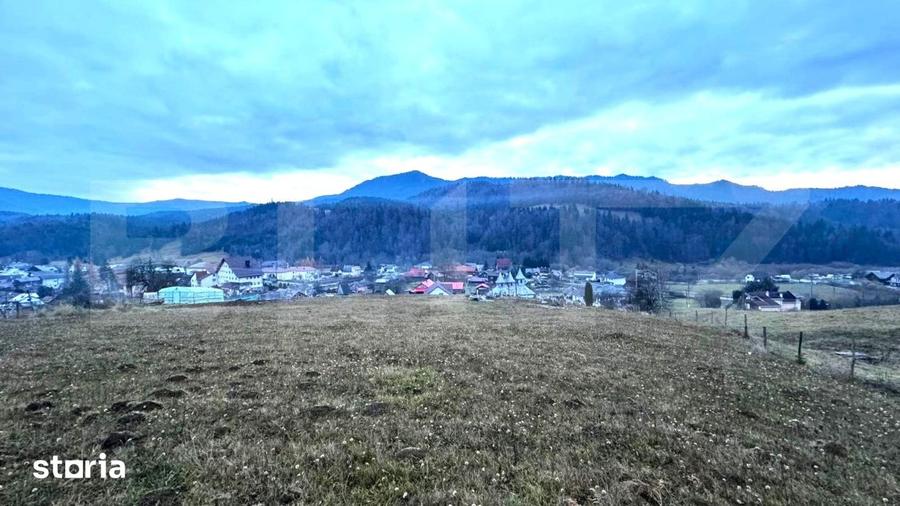 Teren de 2500 mp, în Central