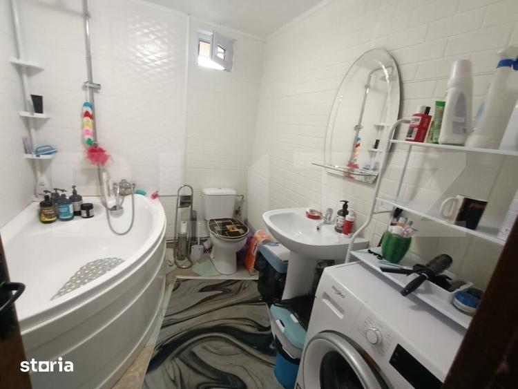 Casa din caramida cu teren generos de 4.717 mp | Dealu, comuna Zvorist - 2