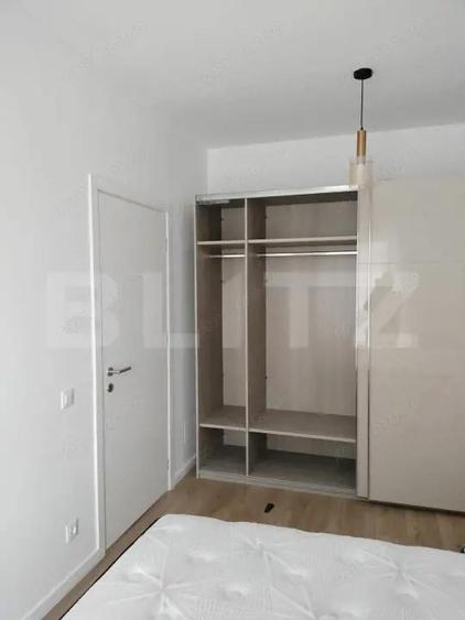 Apartament cu 2 camere decomandat în Sud