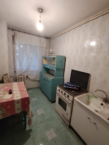 Apartament cu 2 camere semidecomandat în Drumul Taberei