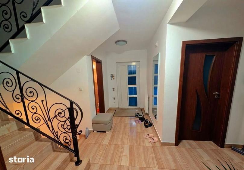 Casa tip insiruit, D+P+M, 4 camere, garaj, 214 mp teren, zona Centru - 4