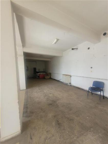 Spațiu comercial, de 430 mp, în Agigea