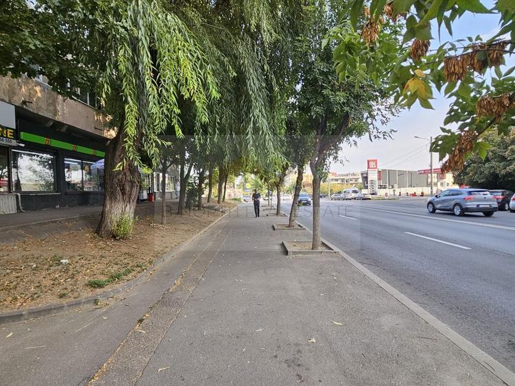 Spațiu comercial, de 140 mp, în Craiovița Nouă