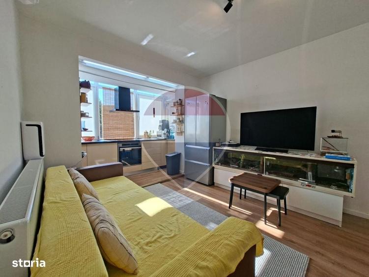 Apartament cu 3 camere în Săsar