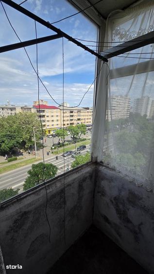 Apartament cu 3 camere în Micro 14
