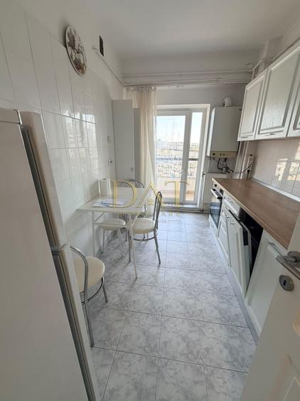 Apartament cu 2 camere, mobilat în Central