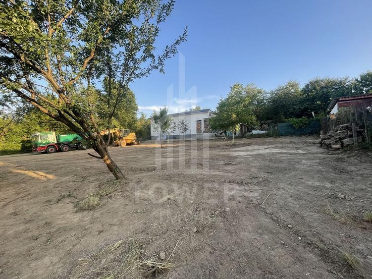 Teren Construcții intravilan de 878 mp, în Sadu