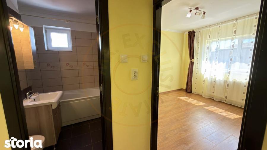 Vanzare Apartament 3 camere Etaj IV, MV1 - Str. Crinului 3 - Carei - 14