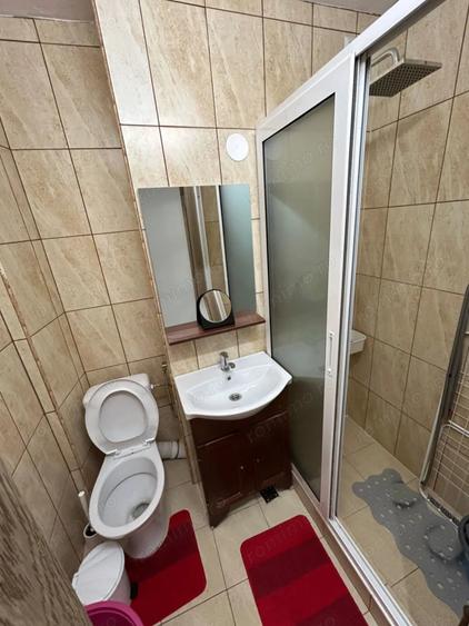 Apartament cu 3 camere decomandat în Dacia