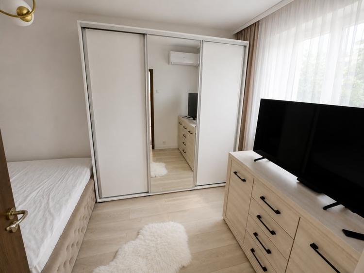Apartament cu 2 camere nedecomandat, mobilat în Craiovei