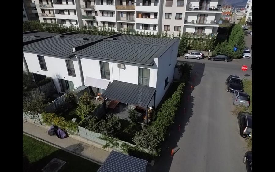 Casă cu 3 camere cu Canalizare în Mănăștur