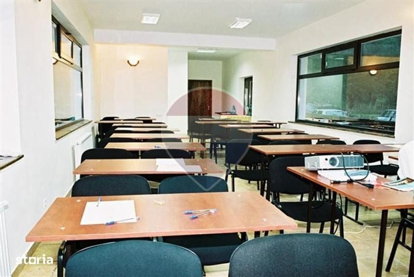 Casă cu 4 camere în Moieciu