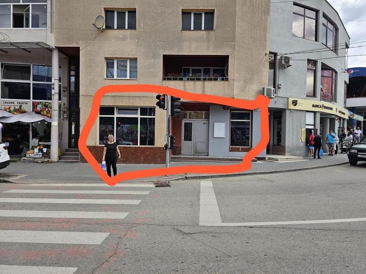 Spațiu comercial, de 140 mp, în Central