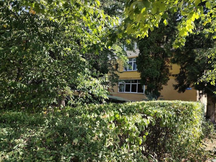 Apartament cu 2 camere semidecomandat în Astra