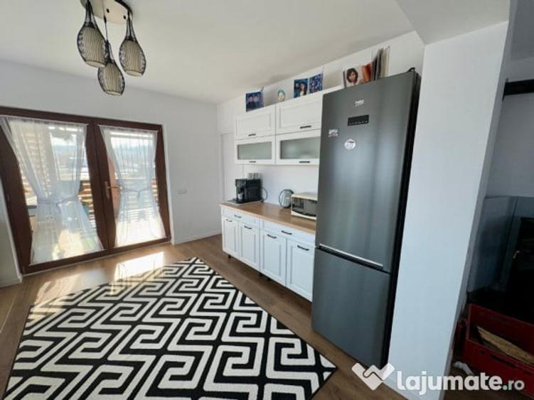 Casă cu 2 camere cu Teren 1400 Mp în Lăpuș