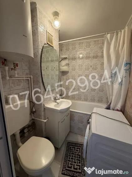 Apartament cu 2 camere decomandat în Lacul Tei