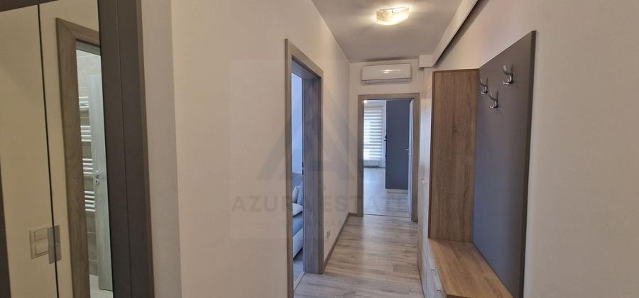 Apartament cu 3 camere decomandat, mobilat în Calea Dumbrăvii