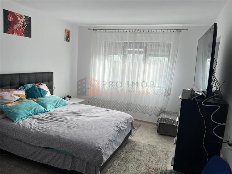 Casă individuală cu 4 camere cu Teren 300 Mp în Vernești