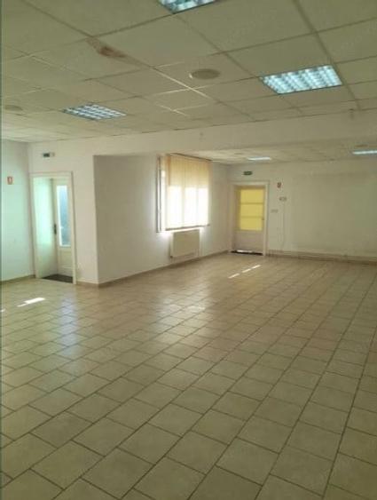 Casă cu 2 camere cu Teren 896 Mp în Teiu