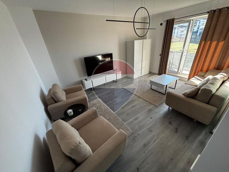 Apartament cu 2 camere decomandat, mobilat în Florești