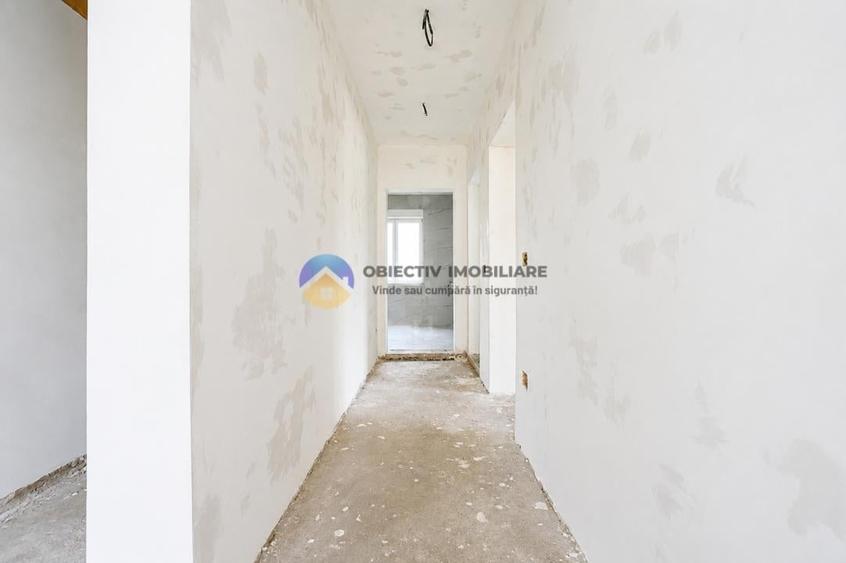 Casă cu 3 camere cu Teren 1235 Mp în Rediu