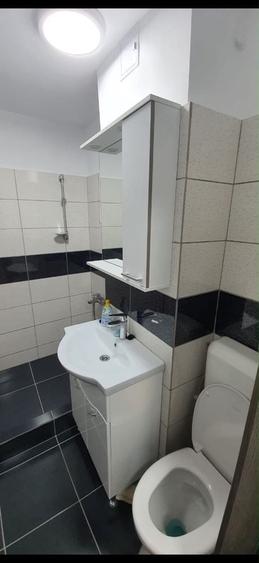 Apartament cu 2 camere semidecomandat în Berceni