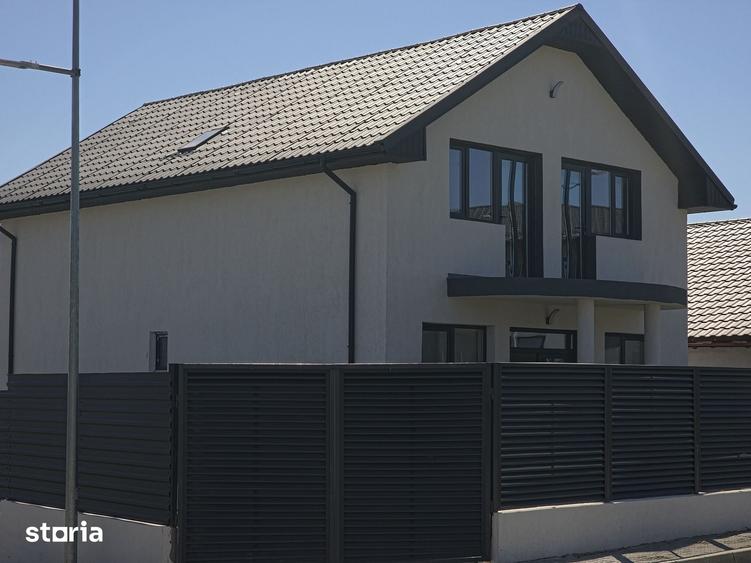 Casă cu 5 camere cu Teren 210 Mp în Valu lui Traian