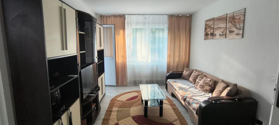 Apartament cu 2 camere semidecomandat în Drumul Taberei — fotografia 2