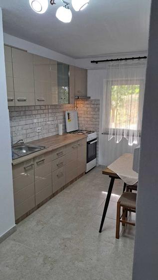 Apartament cu 2 camere decomandat în Exterior Vest