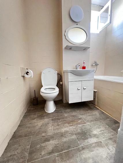 Apartament cu 2 camere decomandat în Dacia