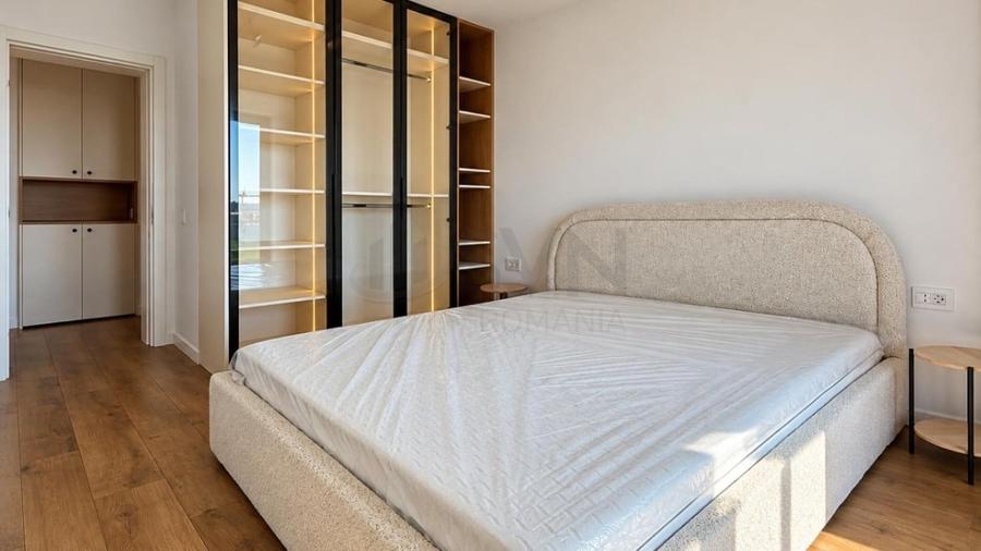Apartament cu 2 camere decomandat în Aviației
