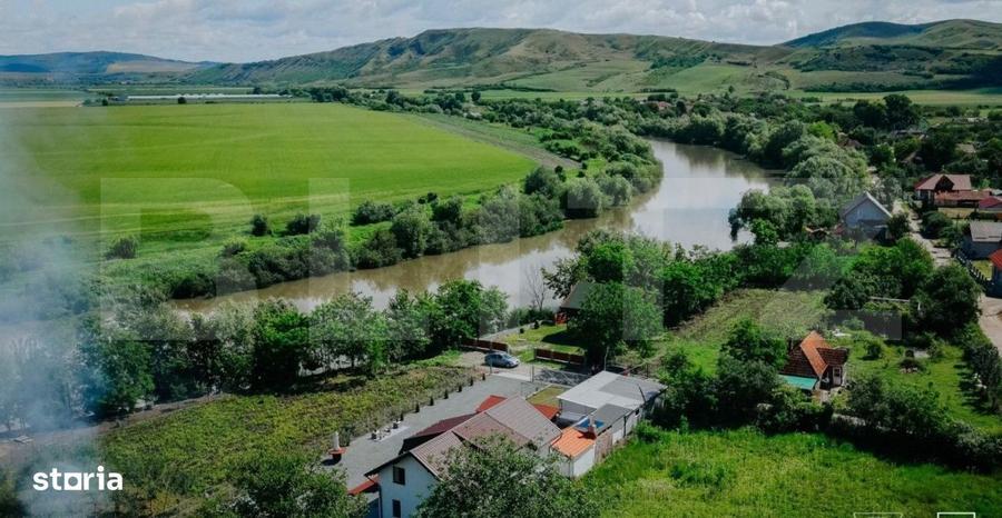 Casă cu 4 camere în Stâna de Mureș