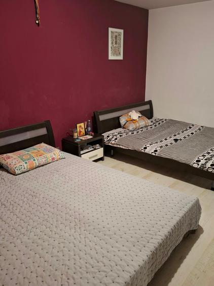 Apartament cu 4 camere decomandat în Vitan