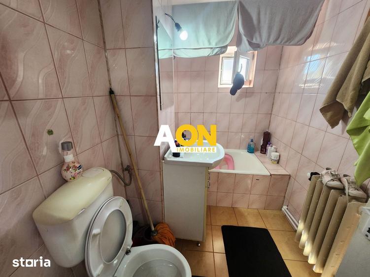 Apartament cu 3 camere în Cetate
