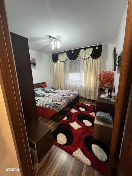 Vand Apartament 4 camere, 2 bai, 100 mp, zona Pipirig - 1