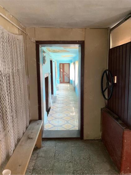 Casă cu 3 camere cu Teren 1050 Mp în Obreja