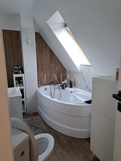 Apartament cu 3 camere semidecomandat, mobilat în Vest