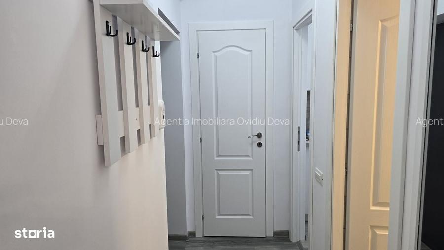 Inchiriez garsoniera in Deva, zona Primarie, etaj 2. PRIMA INCHIRIERE