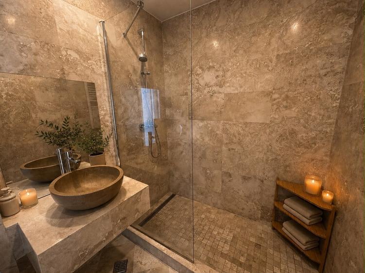 Apartament cu 2 camere semidecomandat în Vitan Mall