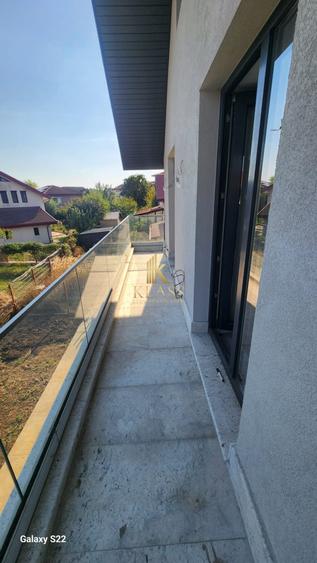 Casă individuală cu 4 camere cu Canalizare în Voluntari