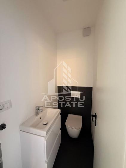 Apartament cu 2 camere nedecomandat, mobilat în Dumbrăvița