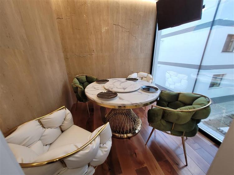 Apartament cu 3 camere decomandat, mobilat în Exterior Nord