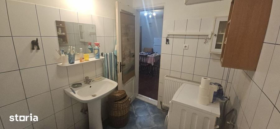 Casă cu 3 camere cu Teren 507 Mp în Tărtășești