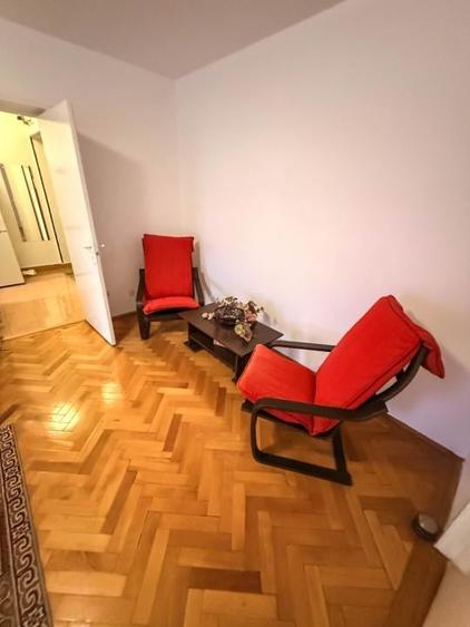 Apartament cu 2 camere semidecomandat, mobilat în Titan