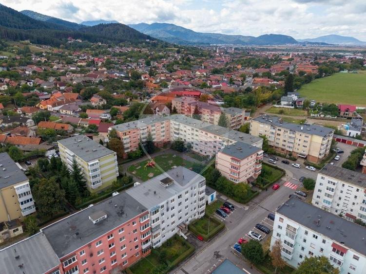 Apartament cu 2 camere decomandat, mobilat în Electroprecizia