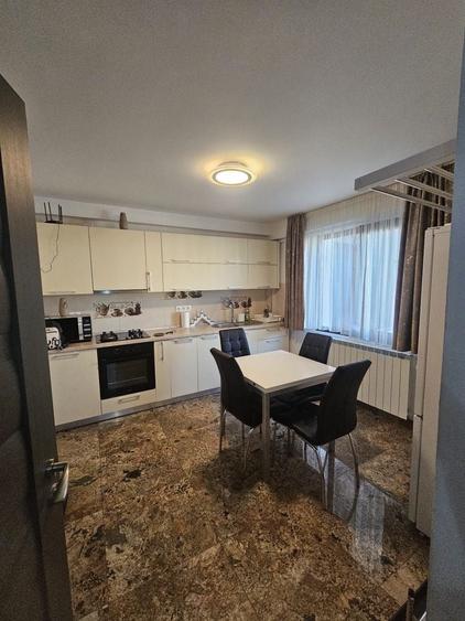 Apartament cu 2 camere semidecomandat în Exterior Vest