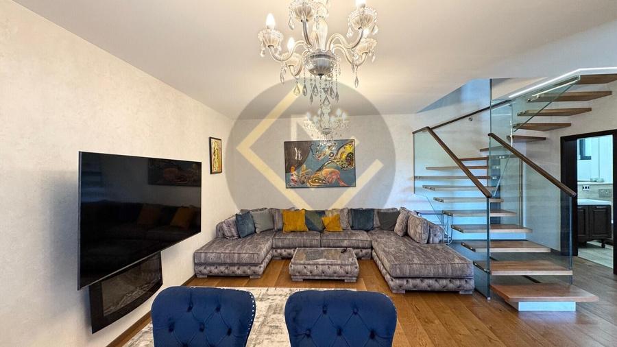 Duplex cu 4 camere cu Canalizare în Pipera